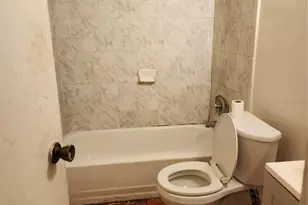 5733 Blueberry Ct, Lauderhill, FL 33313 - Photo 16
