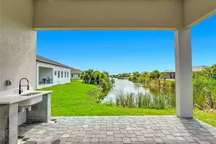 10262 Kingsville Dr, Port Charlotte, FL 33981 - Photo 26