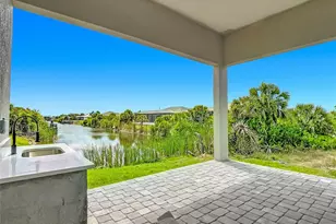 10262 Kingsville Dr, Port Charlotte, FL 33981 - Photo 32