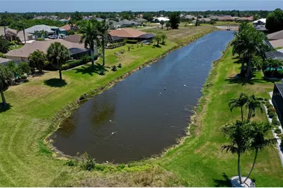 23 Medalist Circle, Rotonda West, FL 33947 - Photo 4