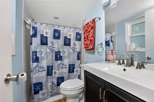 557 Magnolia Ave NW, Port Charlotte, FL 33952 - Photo 18