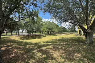 2060 Willow Hammock Cir, Punta Gorda, FL 33983 - Photo 4