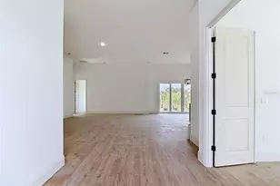 14382 Fort Worth Cir, Port Charlotte, FL 33981 - Photo 10
