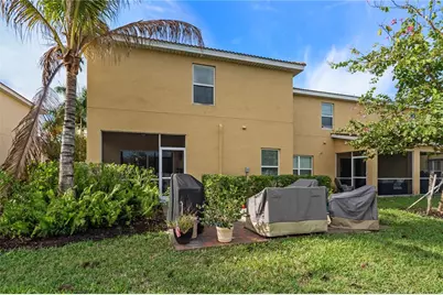 3719 Crofton Court, Fort Myers, FL 33916 - Photo 4