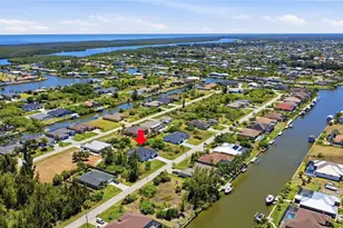 8105 Antwerp Cir, Port Charlotte, FL 33981 - Photo 36