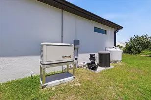 8105 Antwerp Cir, Port Charlotte, FL 33981 - Photo 26