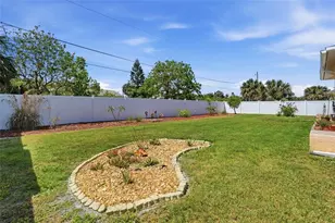 18319 Arapahoe Cir, Port Charlotte, FL 33948 - Photo 34