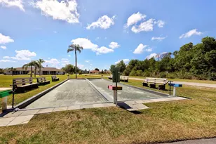 12538 SW Kingsway Cir, Lake Suzy, FL 34269 - Photo 28