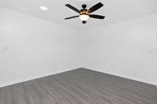 1217 Aqui Esta Dr, Punta Gorda, FL 33950 - Photo 22