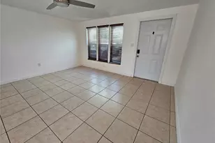531 Azalea Dr NW, Port Charlotte, FL 33952 - Photo 6