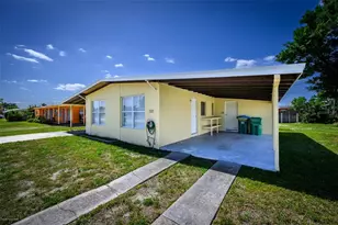 510 Sharon Cir, Port Charlotte, FL 33952 - Photo 4