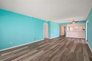 1701 Beach Rd, Englewood, FL 34223 - Photo 12