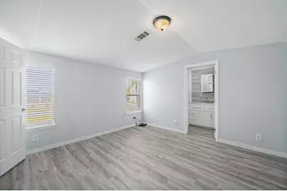 1000 Kings Highway #101, Port Charlotte, FL 33980 - Photo 12