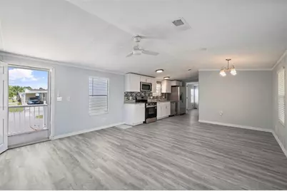 1000 Kings Highway #101, Port Charlotte, FL 33980 - Photo 4