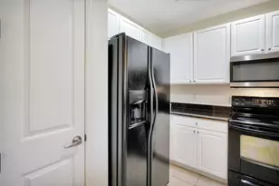 13651 Julias Way, Fort Myers, FL 33919 - Photo 8