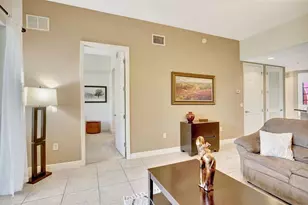 13651 Julias Way, Fort Myers, FL 33919 - Photo 4