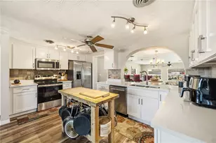 885 E 3rd St, Englewood, FL 34223 - Photo 6
