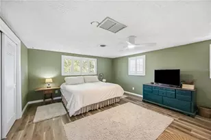 885 E 3rd St, Englewood, FL 34223 - Photo 14