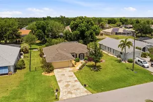 27180 Tierra Del Fuego Cir, Punta Gorda, FL 33983 - Photo 44