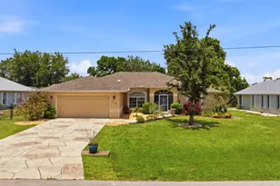 27180 Tierra Del Fuego Cir, Punta Gorda, FL 33983 - Photo 2