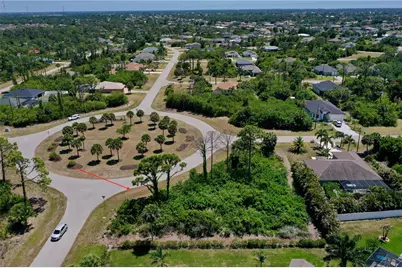 125 Australian Drive, Rotonda West, FL 33947 - Photo 6