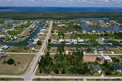 8401 Antwerp Circle, Port Charlotte, FL 33981 - Photo 14