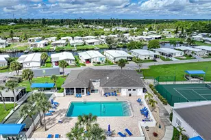 118 Martinique Rd, North Port, FL 34287 - Photo 54