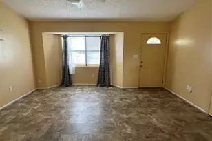 807 Haleybury St, Port Charlotte, FL 33948 - Photo 2