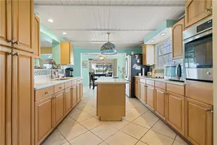 174 Spring Lake Blvd NW, Port Charlotte, FL 33952 - Photo 8
