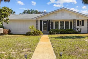 1117 N Lakeshore Blvd, Lake Wales, FL 33853 - Photo 1