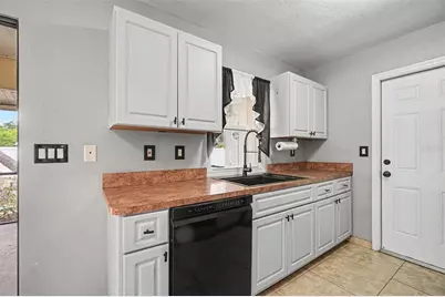 22326 Cadet Lane, Port Charlotte, FL 33952 - Photo 4