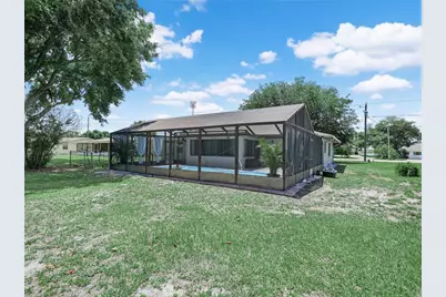 1711 Lake Clay Drive, Lake Placid, FL 33852 - Photo 12