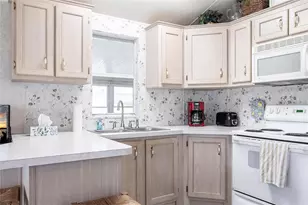 1604 N Manatee Loop, Punta Gorda, FL 33950 - Photo 4