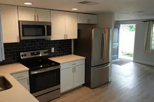 972 Ponderosa Rd, Venice, FL 34293 - Photo 4