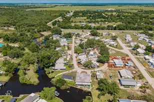 29208 Snook Cir, Punta Gorda, FL 33982 - Photo 2