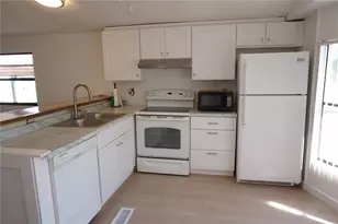 11466 Royal Rd, Punta Gorda, FL 33955 - Photo 10