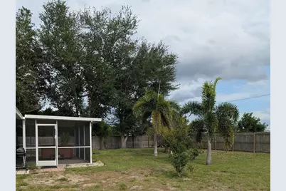 27185 Whitman Avenue, Punta Gorda, FL 33983 - Photo 4