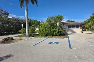 725 Patty Ave, Punta Gorda, FL 33950 - Photo 1