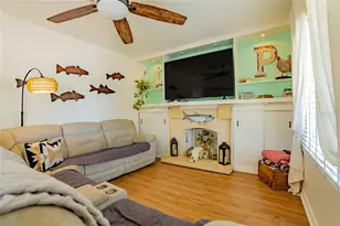928 Groveland Ave, Venice, FL 34285 - Photo 10