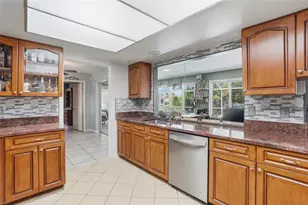 2364 Malaya Ct, Punta Gorda, FL 33983 - Photo 10