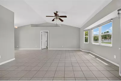 881 Riviera Lane NW, Port Charlotte, FL 33948 - Photo 4