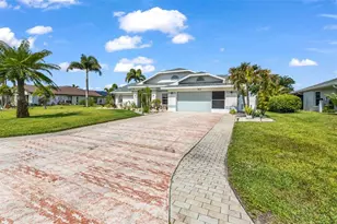 303 Paramaribo St, Punta Gorda, FL 33983 - Photo 2