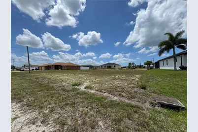 2018 NW 33rd Avenue, Cape Coral, FL 33993 - Photo 1