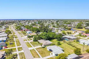 3559 Harbor Blvd, Port Charlotte, FL 33952 - Photo 38
