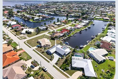 586 Bal Harbor Boulevard, Punta Gorda, FL 33950 - Photo 2