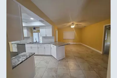 1265 Yorkshire Street, Port Charlotte, FL 33952 - Photo 6