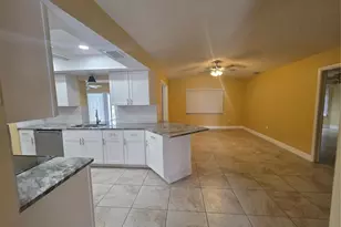 1265 Yorkshire St, Port Charlotte, FL 33952 - Photo 6