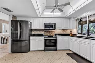 303 Rotonda Cir, Rotonda West, FL 33947 - Photo 16