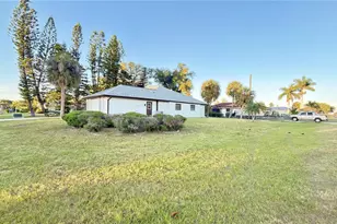 4423 Albacore Cir, Port Charlotte, FL 33948 - Photo 40