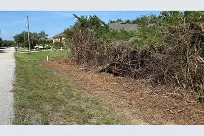 7432 Memorial Drive, Port Charlotte, FL 33981 - Photo 2